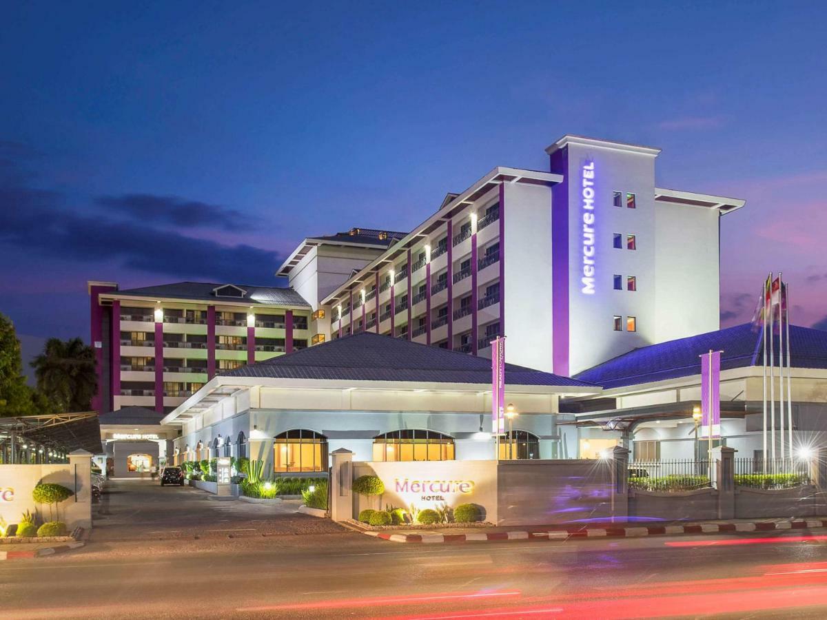 Mercure Yangon Kaba Aye Eksteriør billede